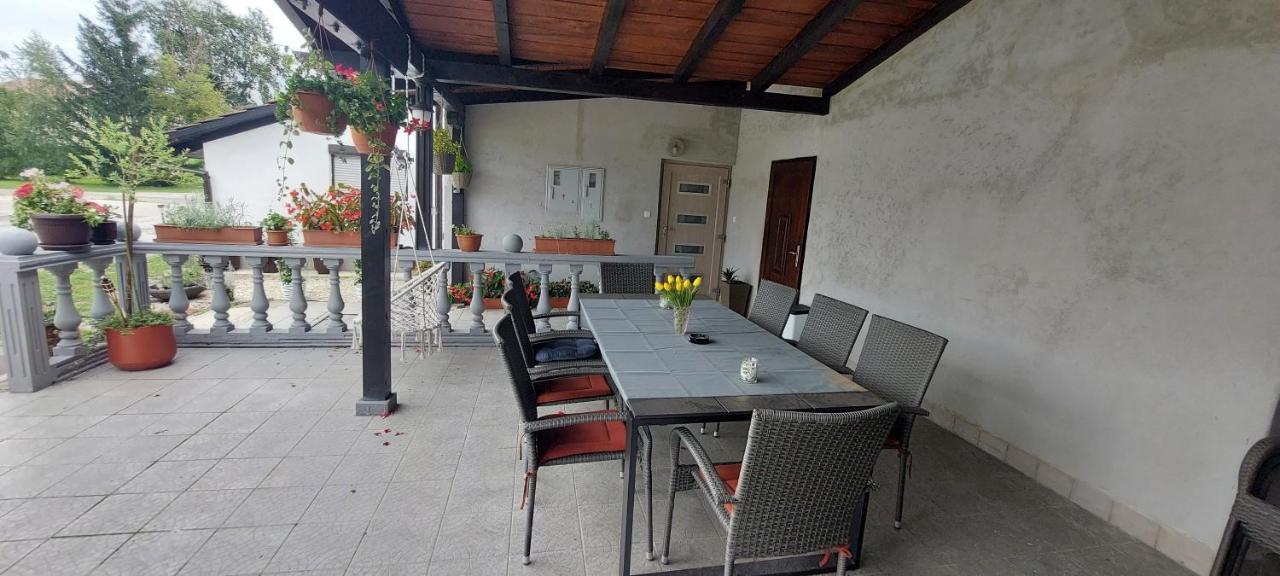 Appartement Kod Ane à Belavici Extérieur photo