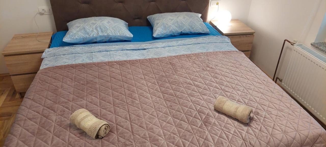 Appartement Kod Ane à Belavici Extérieur photo