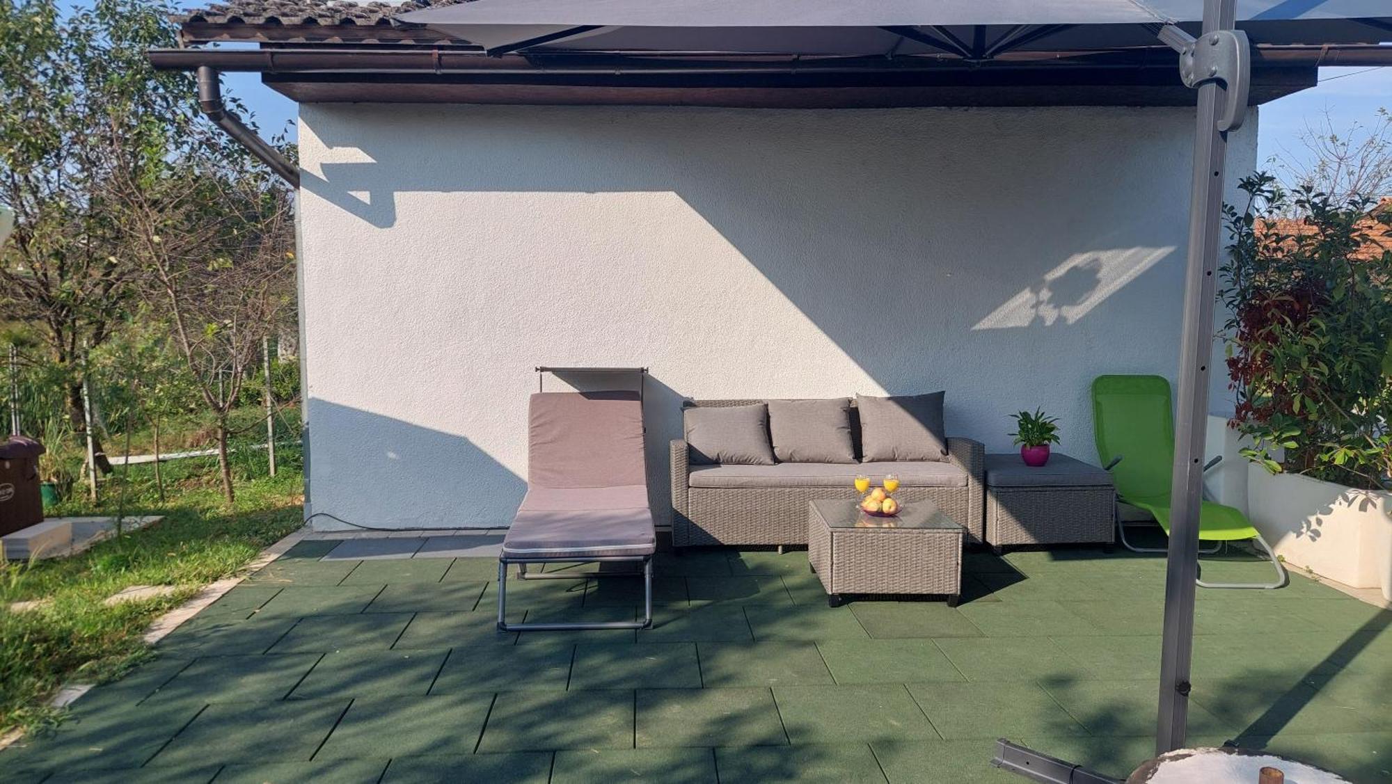 Appartement Kod Ane à Belavici Extérieur photo